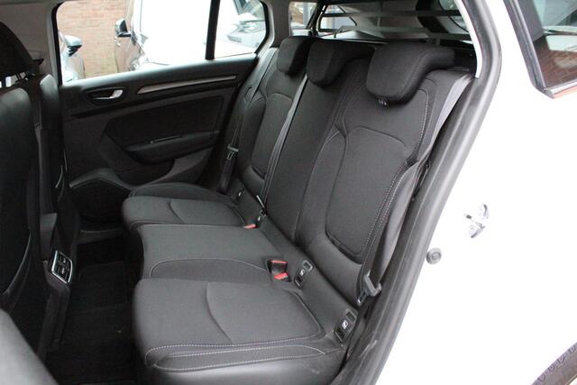 Renault MEGANE Estate 1.0 TCe Zen | DAB-RADIO | CRUISE | PDC-V/A | NAVIGATIE | LED-KOPLAMPEN | TREKHAAK |