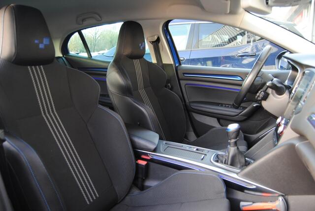 Renault MEGANE 1.2 TCe GT-Line|| Geen afleverkosten!|| Bose || Camera