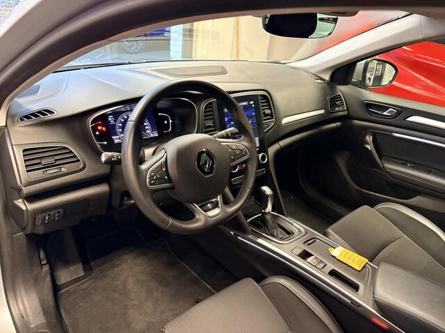 Renault MEGANE Estate 1.3 TCe 140 EDC Techno | Dealeronderhouden | Parkeersensoren voor + achter | Camera achter | Trekhaak |