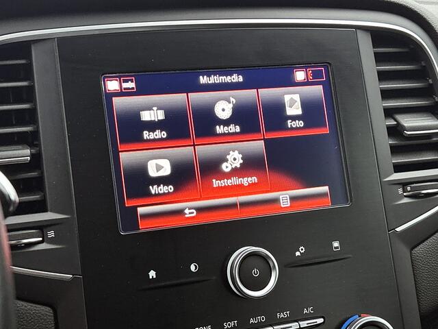 Renault MEGANE Estate 1.5 DCi Automaat Zen / Distributie vv bij 123Dkm / Cruise / Navi / LED / Carplay / Parkeer sensoren / Apk 06-2026