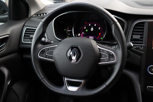 Renault MEGANE 1.3 TCe Limited | Cruise Control | Stoelverwarming | Trekhaak | Navigatie | Climate Control | Carplay
