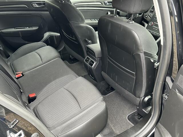 Renault MEGANE Estate 1.2 TCe Limited