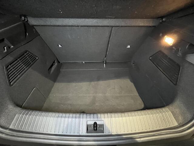 Renault MEGANE E-Tech EV60 Optimum Charge Evolution | Apple Carplay/Android Auto| Autonomous Emergency Braking |