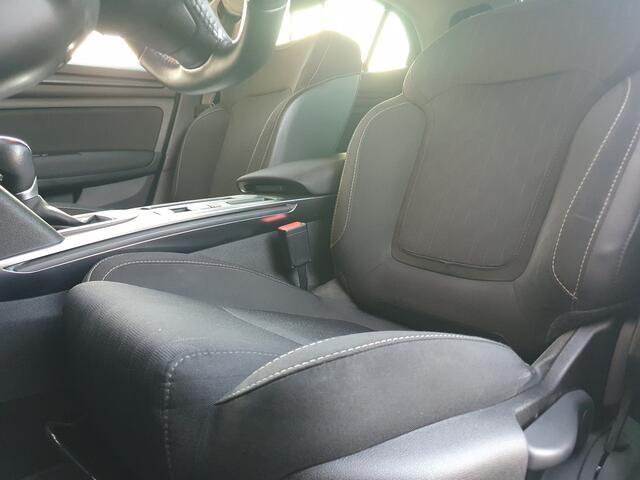 Renault MEGANE 1.3 TCe Limited NAVI/PDC/CRUISE/AIRCO/LMV