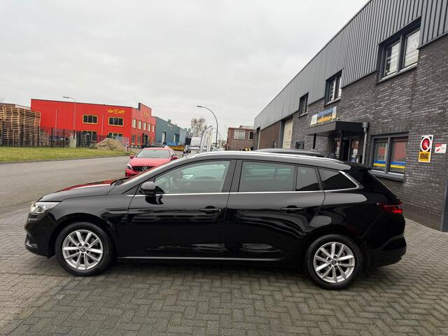 Renault MEGANE Estate 1.5 dCi Eco2 Zen | 1E EIGENAAR | 12MND GARANTIE | DAB | NAVI | CRUISE | TREKHAAK | AIRCO |