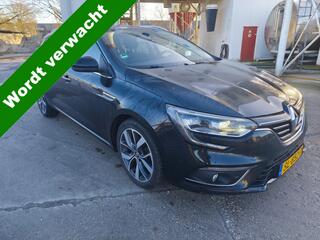 renault-megane-estate-tce-bose-auto