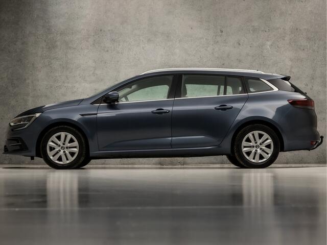 Renault MEGANE Estate 1.3 TCe Deluxe AUTOMAAT (APPLE CARPLAY, NAVIGATIE, CLIMATE, CRUISE, SPORTSTOELEN, PDC, TREKHAAK, LED/XENON, NIEUWE APK, NIEUWSTAAT)