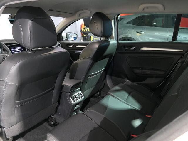 Renault MEGANE Estate 1.3 TCe 140 Techno - AUTOMAAT! - Camera - Sensor v+a - Cruise