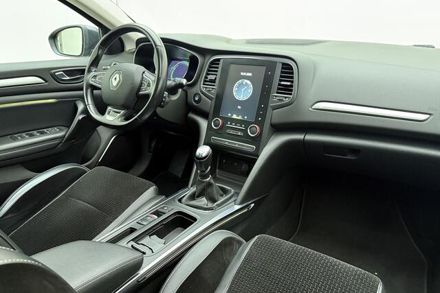Renault MEGANE 1.3 TCe GT-Line | Navigatie | Apple Carplay/Android Auto | Climate & Cruise Control | Keyless Entry | LED koplampen | LM-velgen