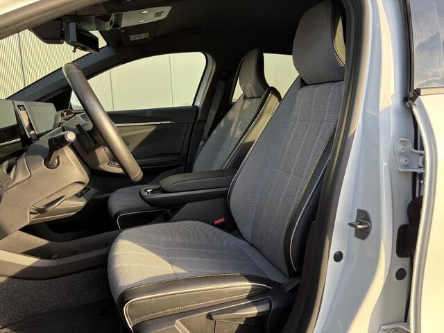 Renault MEGANE E-Tech EV60 Optimum Charge Techno / Navigatie / Apple Carplay/ Android Auto / Cruise Control /