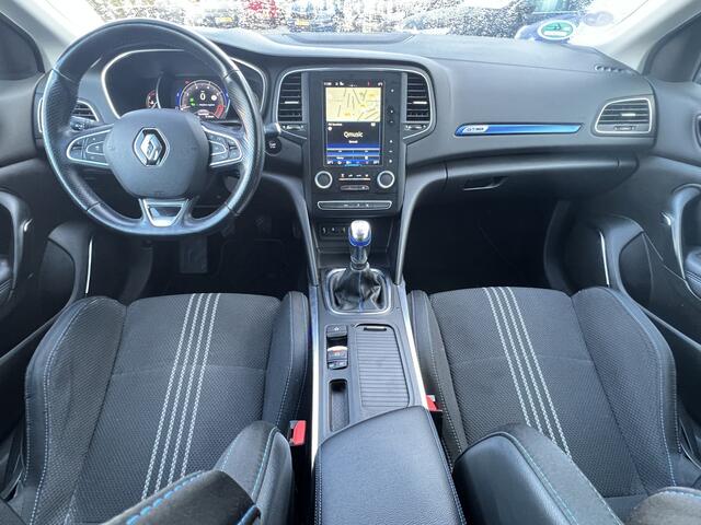 Renault MEGANE Estate 1.2 TCe 130 PK GT-Line Navigatie Sportstoelen ACC DAB 17 inch Velgen Camera Carplay Keyless Dodehoekdetectie Getint Glas NL Auto