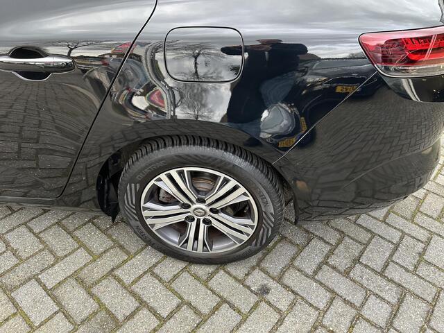 Renault MEGANE Estate 1.6 E-Tech Plug-In Hybrid 160 Intens