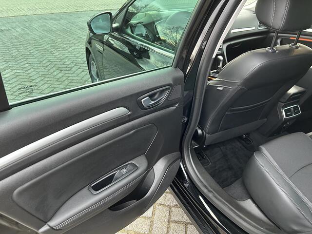 Renault MEGANE Estate 1.6 E-Tech Plug-In Hybrid 160 Intens