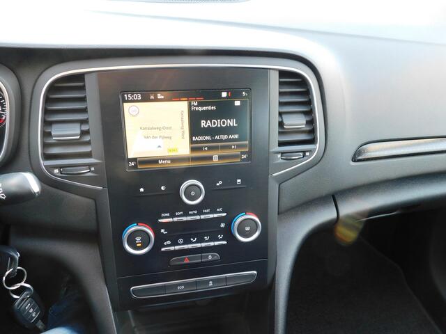 Renault MEGANE Estate 1.2 TCe Zen