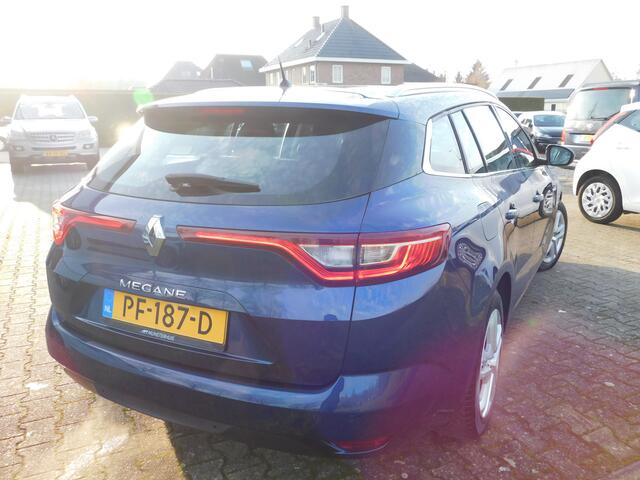 Renault MEGANE Estate 1.2 TCe Zen