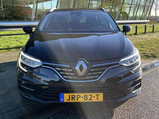 Renault MEGANE Estate 1.6 E-Tech Plug-In Hybrid 160PK Intens / Automaat / Apple Carplay - Android Auto / Blind spot / 16''LMV /