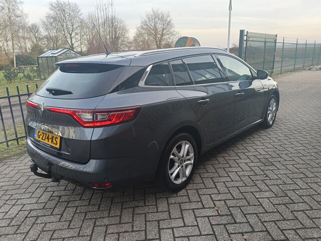 Renault MEGANE Estate 1.3 TCe Bose | Trekhaak | Airco | Automaat | Camera |