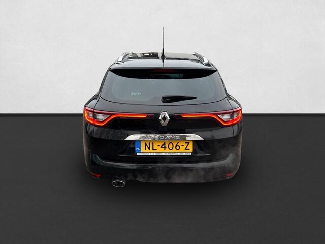 Renault MEGANE Estate 1.2 TCe Bose PDC VOOR&ACHTER / CAMERA / ADAP CRUISE / BOSE