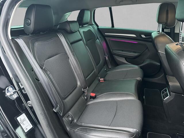 Renault MEGANE Estate 1.2 TCe Bose PDC VOOR&ACHTER / CAMERA / ADAP CRUISE / BOSE