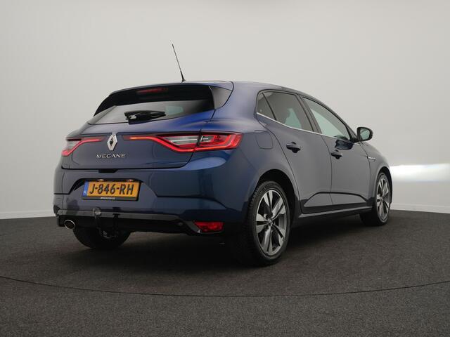 Renault MEGANE TCe 140 EDC Limited - RIJKLAARPRIJS - Automaat - All Seasonbanden - Achteruitrijcamera - Cruise Control - Trekhaak - Dealeronderhouden