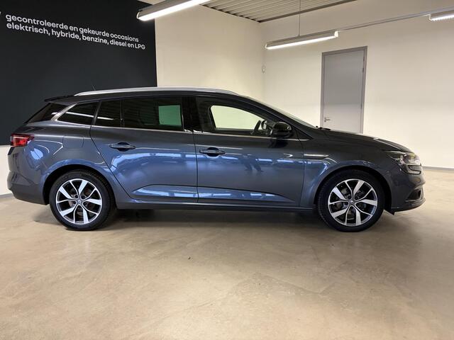 Renault MEGANE Estate 1.2 TCe Limited PACK CITY / NAVIGATIE / CLIMATE CONTROLE / PARKEERSENSOREN / CRUISE CONTROLE.