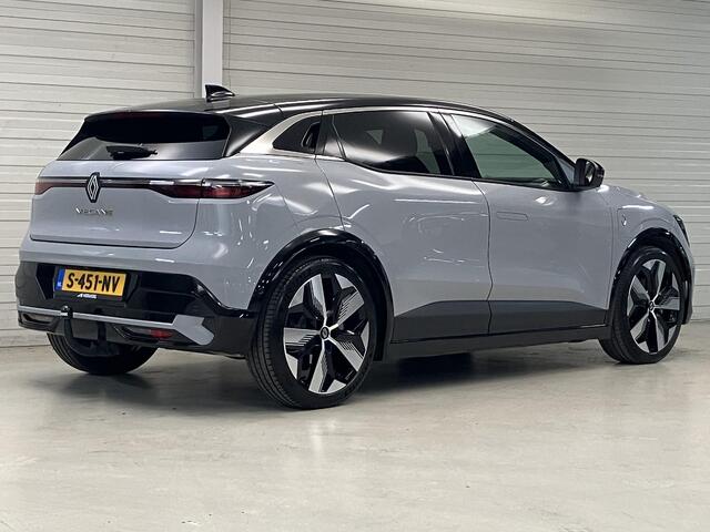 Renault MEGANE E-Tech EV60 Optimum Charge Equilibre / 470 KM WLTP / 3-Fase AC Laden / Google Maps Navigatie / Trekhaak / Camera / Stoel- en Stuurverwarming / 20 Inch Wielen / Digitaal Dashboard / Climate Control / Adaptive Cruise Control /