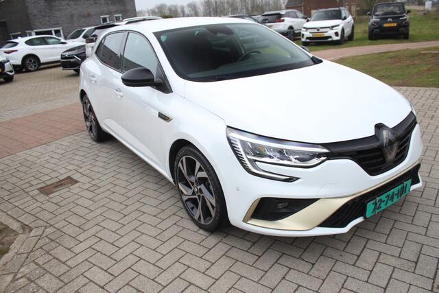 Renault MEGANE 1.6 E-Tech Plug-In Hybrid 160 R.S. Line Led-Navi-Carplay-Camera-Bose-Adapt. Cruise