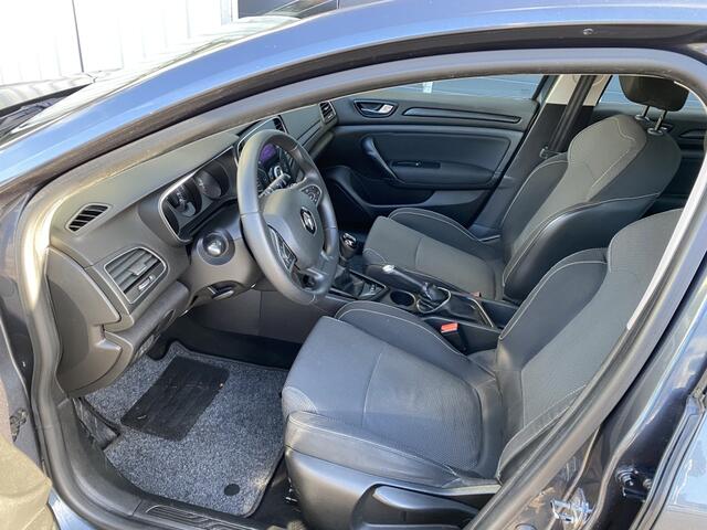 Renault MEGANE Estate 1.2 TCe Life