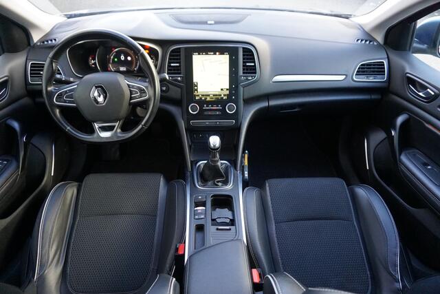 Renault MEGANE Estate 1.2 TCe 130PK Bose/Trekhaak/17Inch.LMV/ Nette auto!