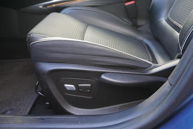 Renault MEGANE Estate 1.2 TCe 130PK Bose/Trekhaak/17Inch.LMV/ Nette auto!