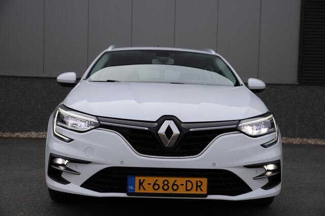 Renault MEGANE Estate 1.3 TCe/H6//Nw.model/LED/Camera/Carplay/Trekhaak/Cruise