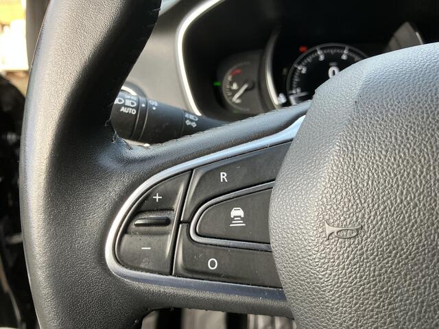 Renault MEGANE Estate 1.3 TCe 140 GT-Line * TREKHAAK *