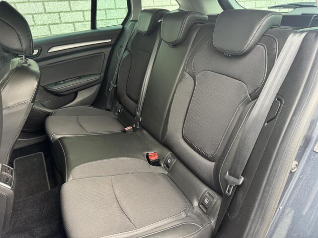 Renault MEGANE Estate 1.3 TCe 140 Techno | Trekhaak | Apple CarPlay / Android Auto | Navigatie | Climate Control |
