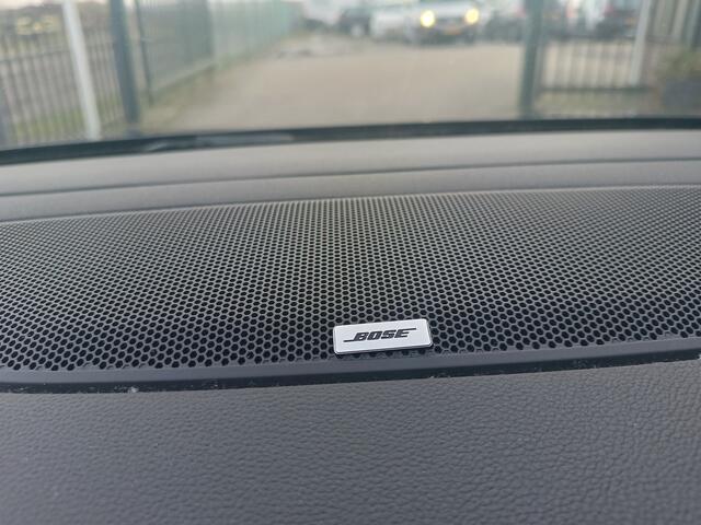 Renault MEGANE Estate 1.3 TCe Bose | Trekhaak | Airco | Automaat | Camera |