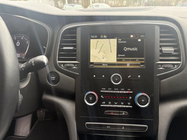 Renault MEGANE Estate 1.3 TCe Limited