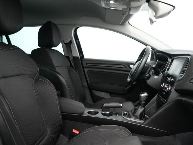 Renault MEGANE Estate 1.2 TCe Limited | Trekhaak | Navi | Bluetooth | Sensoren |