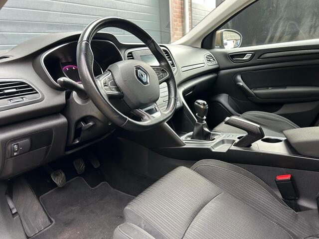 Renault MEGANE 1.2 TCE ZEN / Clima / Keurige auto /