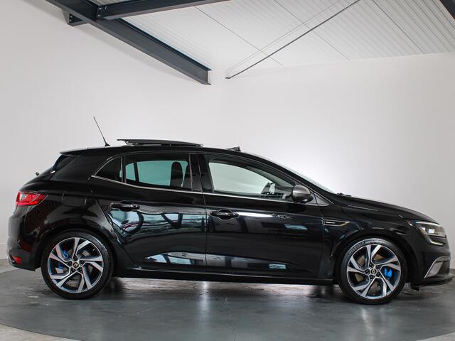 Renault MEGANE 1.6 TCe GT 4-Control, Panoramadak, ACC, Kuipstoelen, BOSE, Camera, Head-Up,