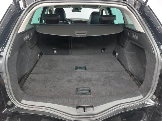 Renault MEGANE Estate 1.3 TCe 140 EDC Techno | Automaat | Trekhaak |