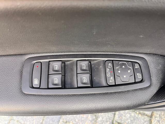 Renault MEGANE Estate 1.3 TCe Intens