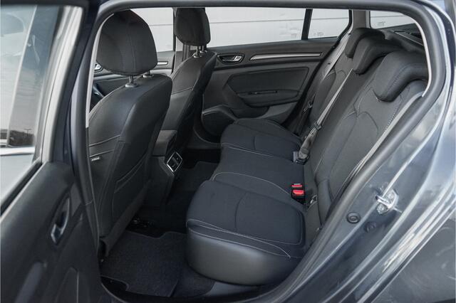 Renault MEGANE Estate 1.6 Plug-In Hybrid 160 Business Camera Navi