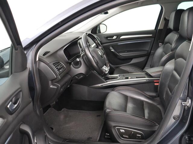 Renault MEGANE 1.3 TCe Business Edition One | Leder | Stoelverwarming | Trekhaak | Camera | Carplay | Navigatie | Keyless | Park Assist | Full LED | Stuurverwarming | Bluetooth | Cruise control | Climate control