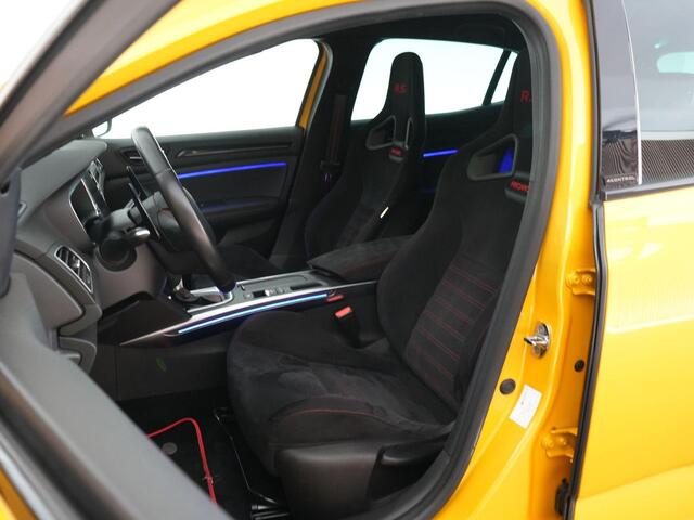 Renault MEGANE RS Trophy 1.8 300pk TCe |carbon spoiler|Recaro kuipstoelen|Bose|HUD|Apple carplay|parkeercamera|cruise control|Brock 19"|