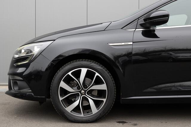 Renault MEGANE Estate 1.3 TCe Bose | CAMERA | TREKHAAK |