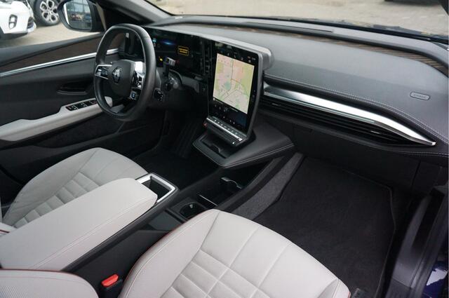 Renault MEGANE E-Tech EV60 Optimum Charge Iconic 220