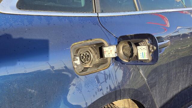 Renault MEGANE Estate 1.6 E-Tech Plug-In Hybrid 160 Zen | Automaat | PHEV | BTW | Carplay | Navi | Cruise | Airco