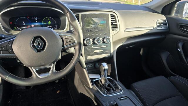 Renault MEGANE Estate 1.6 E-Tech Plug-In Hybrid 160 Zen | Automaat | PHEV | BTW | Carplay | Navi | Cruise | Airco