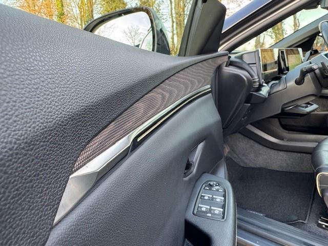 Renault MEGANE E-tech EV60 Optimum Charge Iconic 220PK/ SOH 92.2%/Trekhaak/Leer/Led/360Camera/Garantie