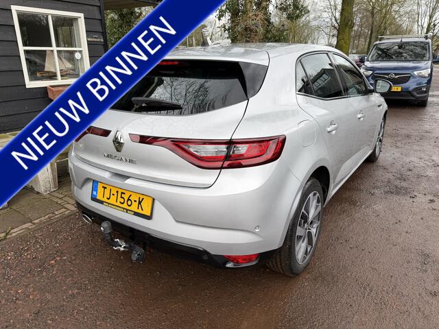Renault MEGANE 1.3 TCe Bose CARPLAY|LED|CAMERA