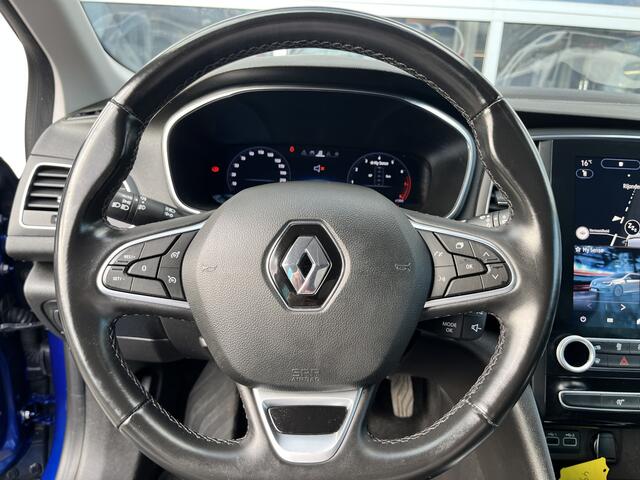 Renault MEGANE Estate 1.3 TCe Intens Airco Trekhaak 1700kg trekgewicht Cruise control Head up display Parkeersensoren voor en achter Telefoonverbinding Stuurwielbediening 5-Persoons Navigatiesysteem Lichtmetalenvelgen